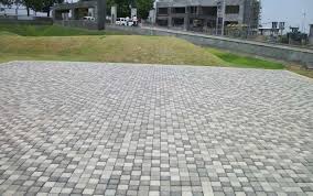 CONCRETE COBBLES